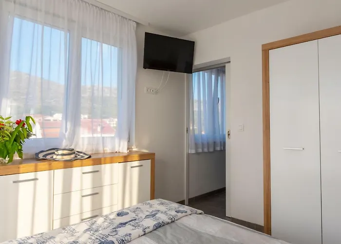 Dalmacjia Апартаменты *