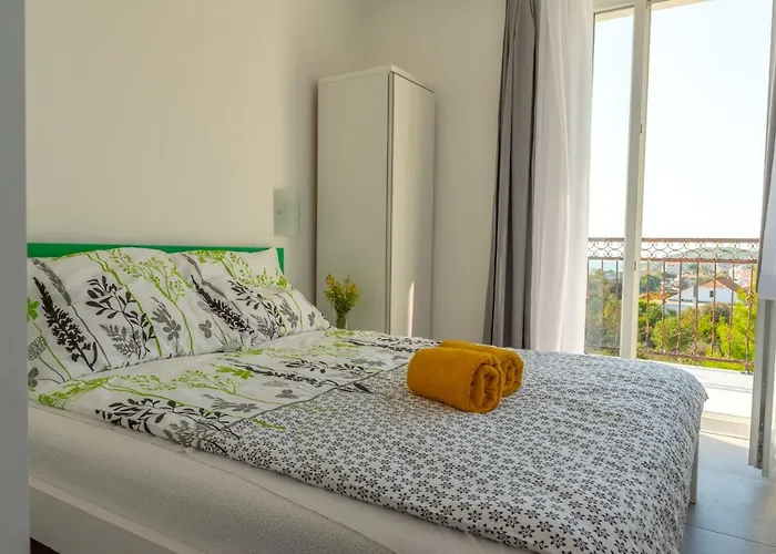 Dalmacjia Apartman Grebastica