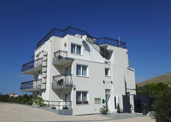 Dalmacjia Apartman *